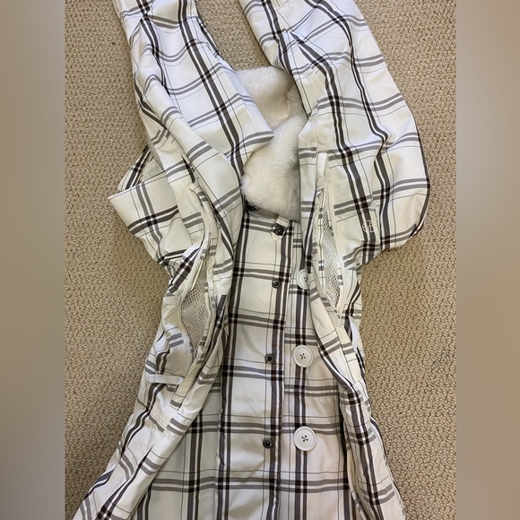 Burton Dry Ride The White Collection Women’s Size 9. Excellent Condition. - Picture 4 of 12